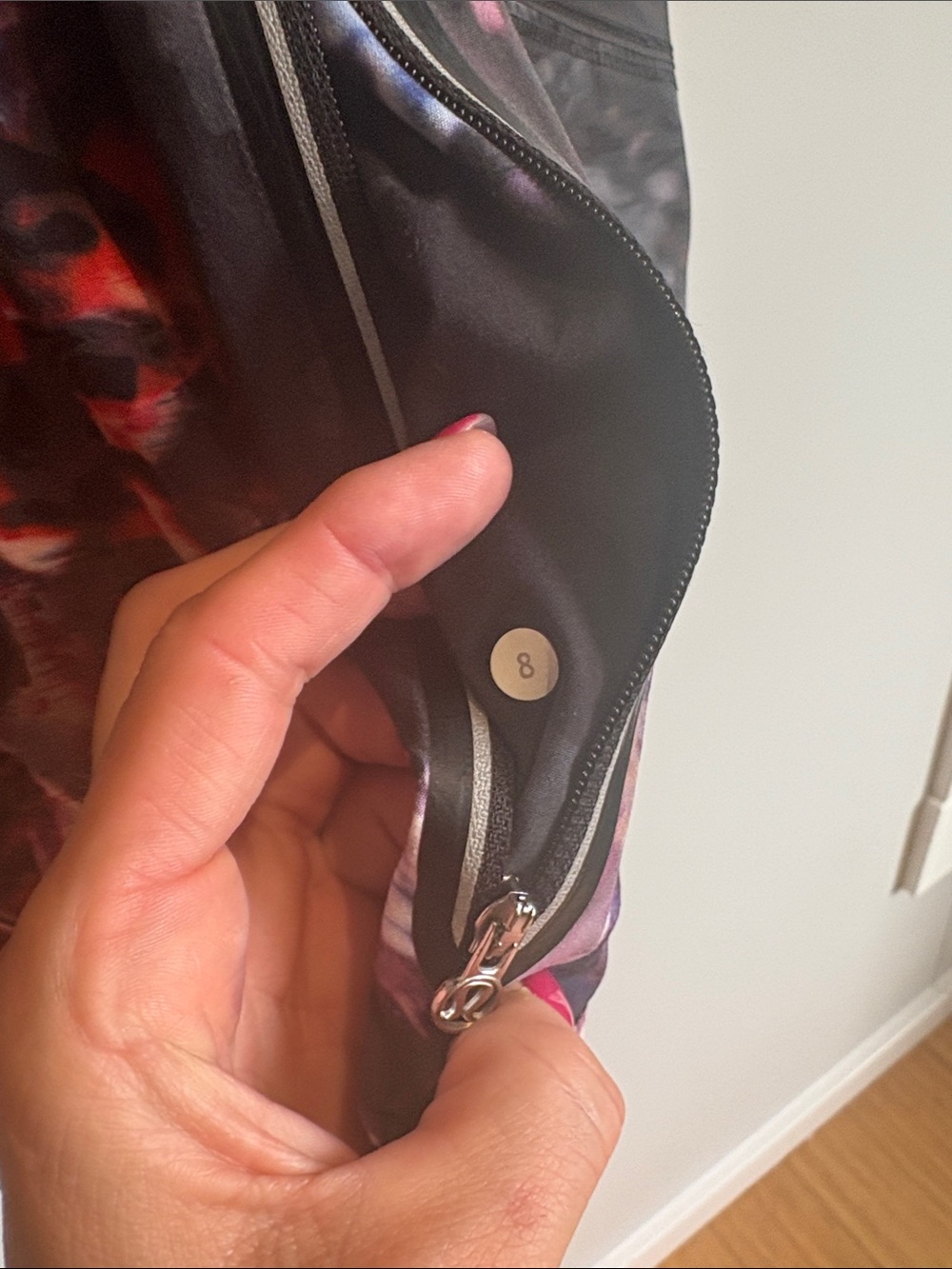 Lululemon Floral Hooded Running Jacket | Full Zip | Black Multi | Size 8 - Picture 4 of 4
